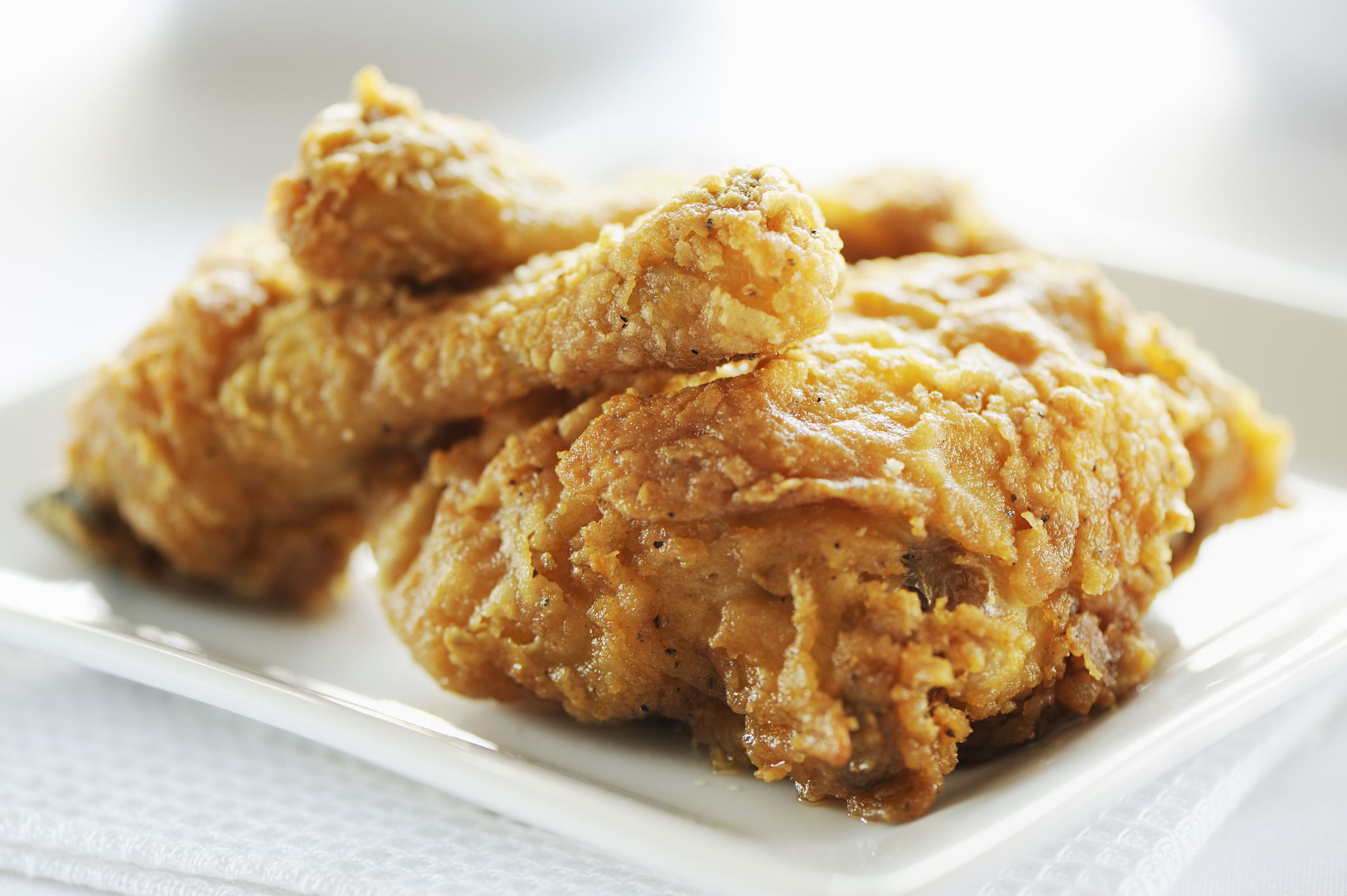 Taste Perfection at This Arlington Fried Chicken Restaurant